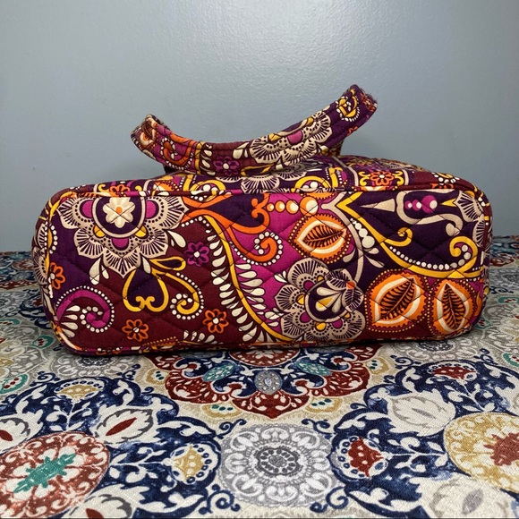 ❌SOLD❌ Vera Bradley • Little Mandy, Safari Sunset - Picture 5 of 11